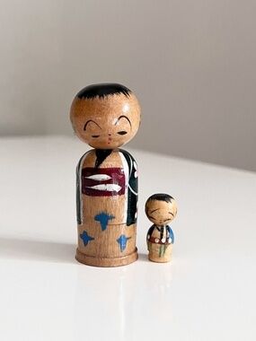 Mini Bobblehead Nesting Kokeshi Wooden Japanese Doll